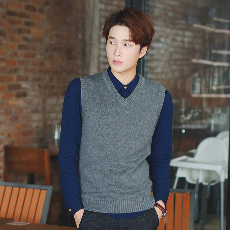 Autumn and winter sweater waistcoat men's Korean-style slim-fit solid color youth V-neck sleeveless sweater vest men's cotton sweater