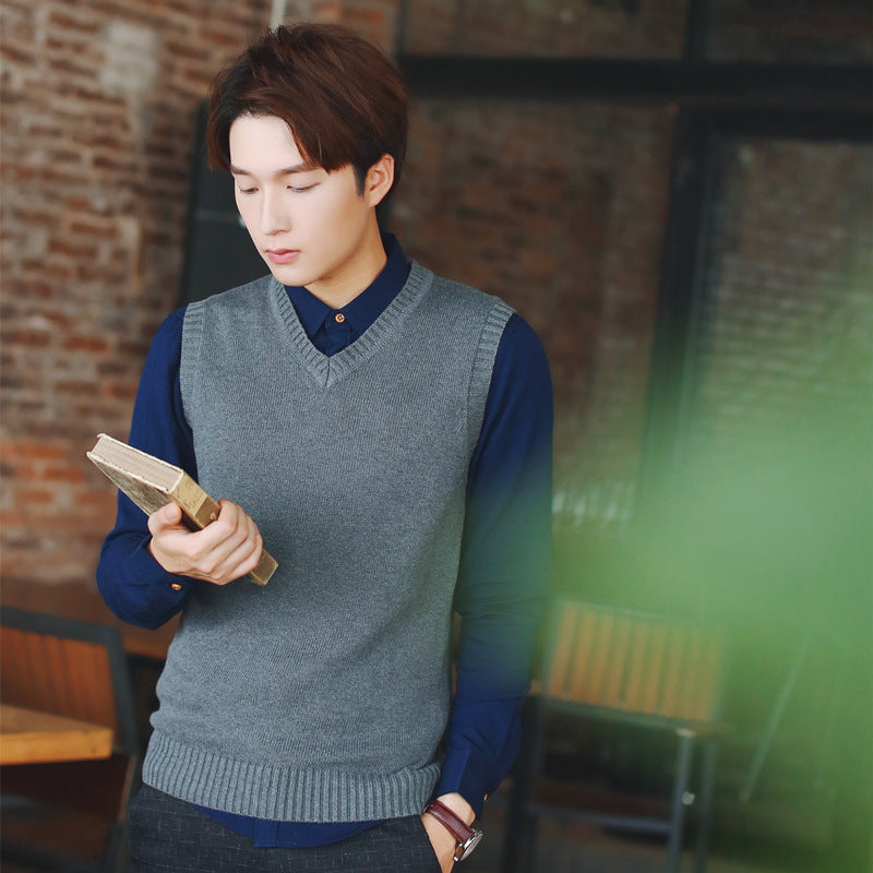 Autumn and winter sweater waistcoat men's Korean-style slim-fit solid color youth V-neck sleeveless sweater vest men's cotton sweater