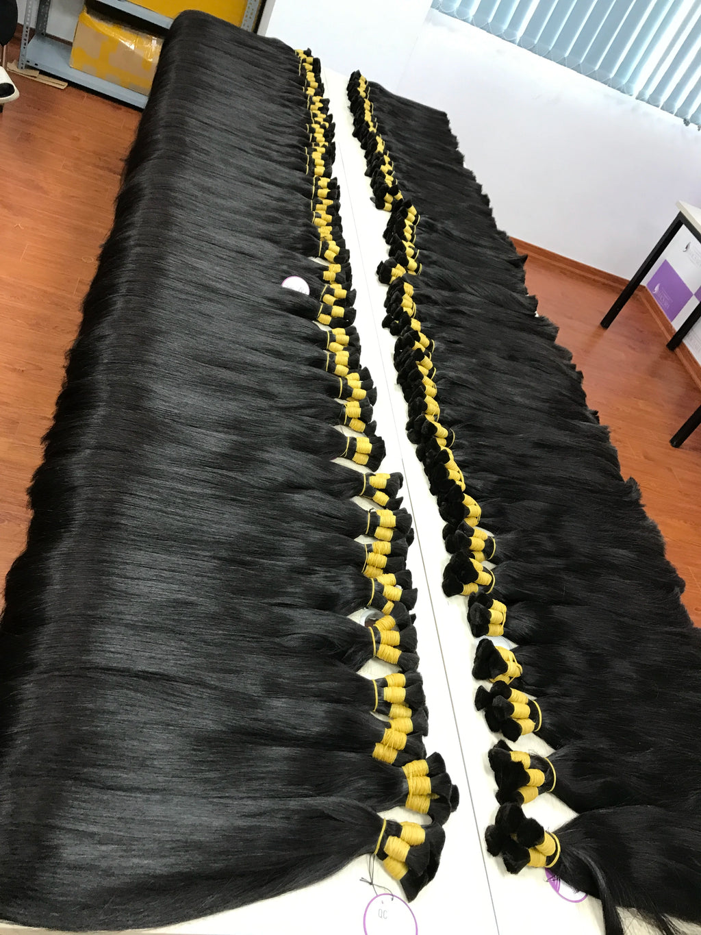 Wholesale Super Double Drawn Bulk Hair Extensions Wigs Black Women Straight Texture Vietnamese Remy Grade Human Hair 10-30"