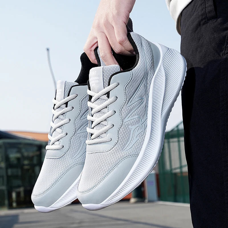 Wholesale Large Size Men's Fashion Running Shoes Breathable Mesh Upper Lightweight EVA Sole Soft Spring Summer Walking Style