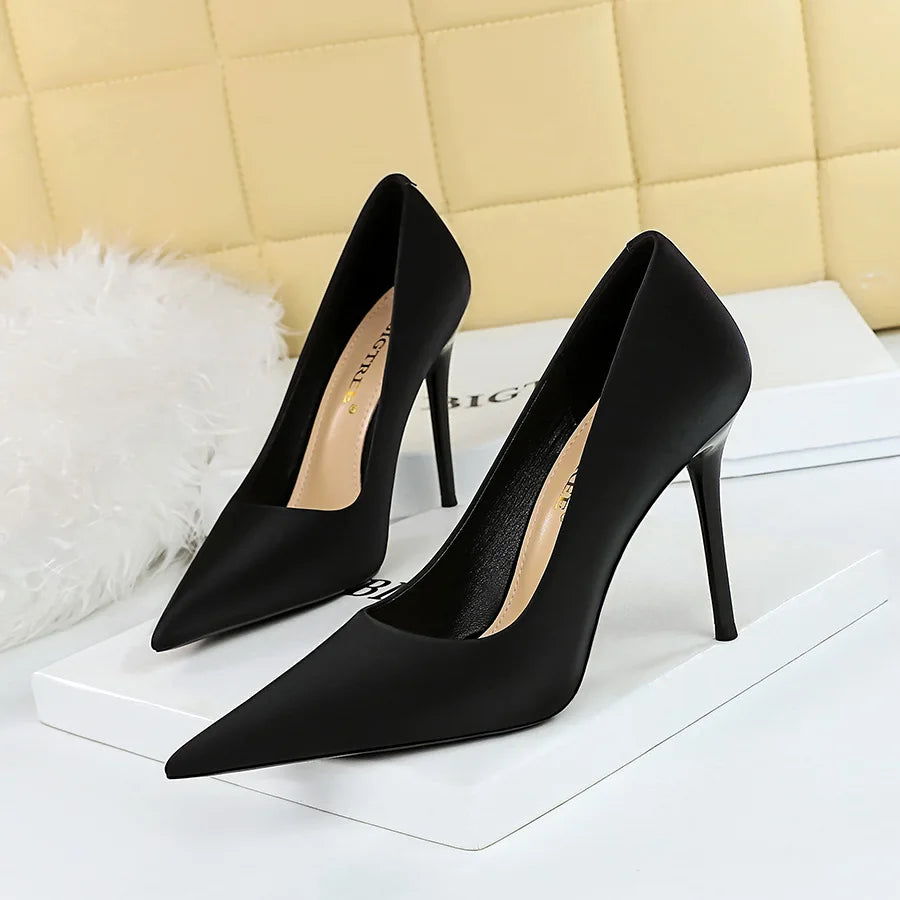 Fashionable and Simple Foot Repair for Skinny Ultra High Heels Thin Heels Shallow Mouth Pointed High Heels Women's Shoes