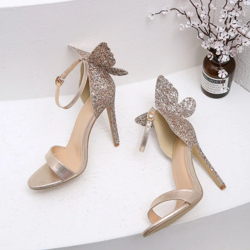 2025 New Design Butterfly Wings Talons Femmes Sandals Women Sexy Stiletto Party Dress Open Toe Buckle Shoes Lady High Heels