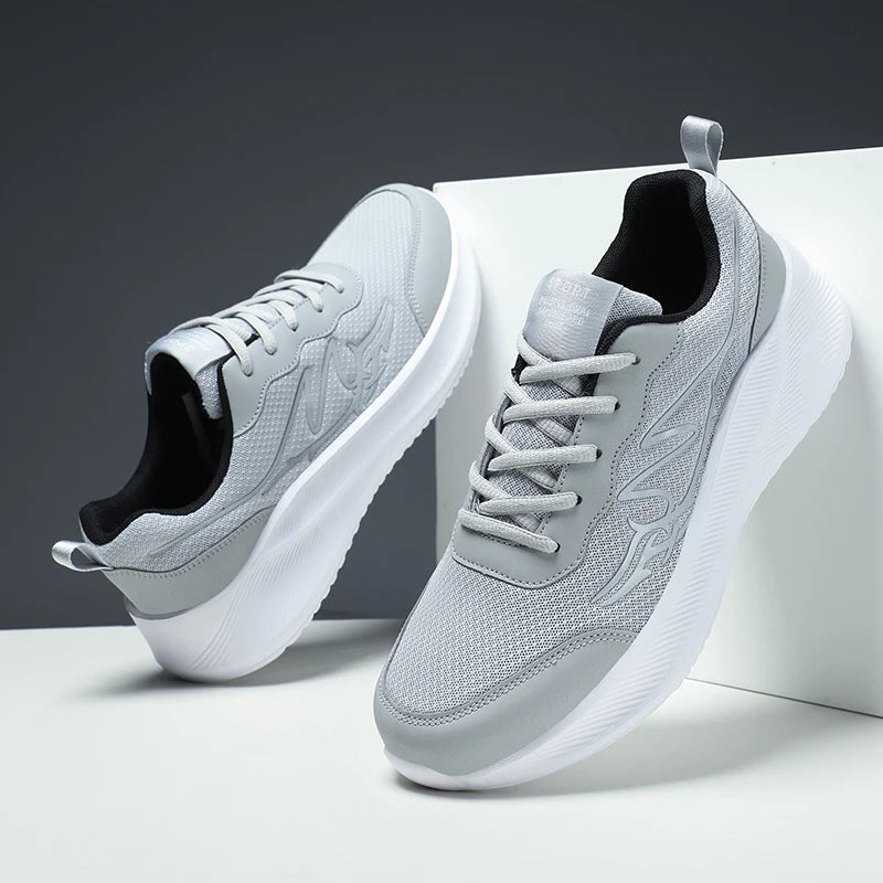 Wholesale Large Size Men's Fashion Running Shoes Breathable Mesh Upper Lightweight EVA Sole Soft Spring Summer Walking Style
