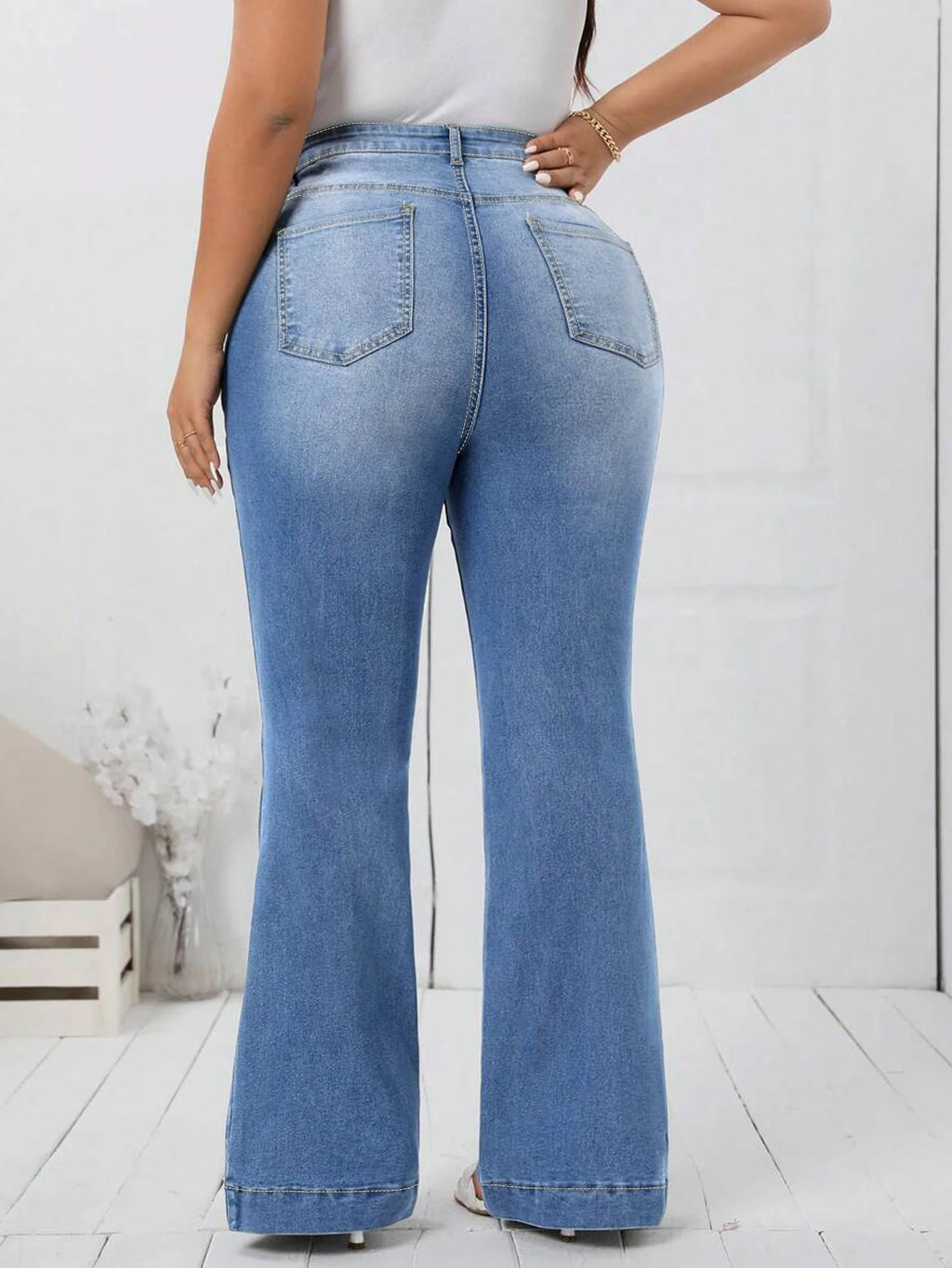 Wholesale Plus Size High Quality Light Blue Wide Leg Feet Long Flare Denim Jeans Pants Ripped Baggy Loose Leg Women Denim Jean