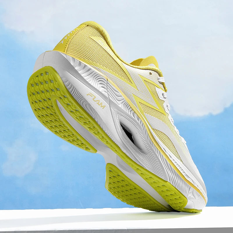Latest Brand Logo Custom Carbon Fiber Flame Men Casual Running Shoe Blank Mesh Breathable Women Fashion Running Walking Sneakers