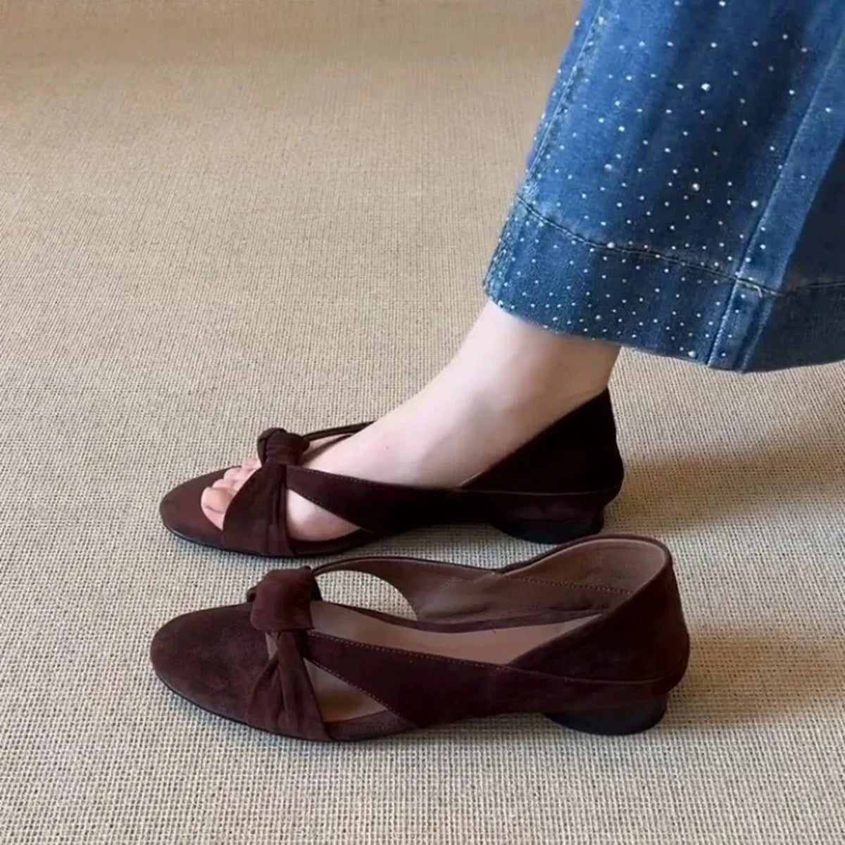 Fashion New Cross Strap Open Toe Block Heel Sandals Women Casual Retro Minimalist All Match Shallow Mouth Back Cover Shoes