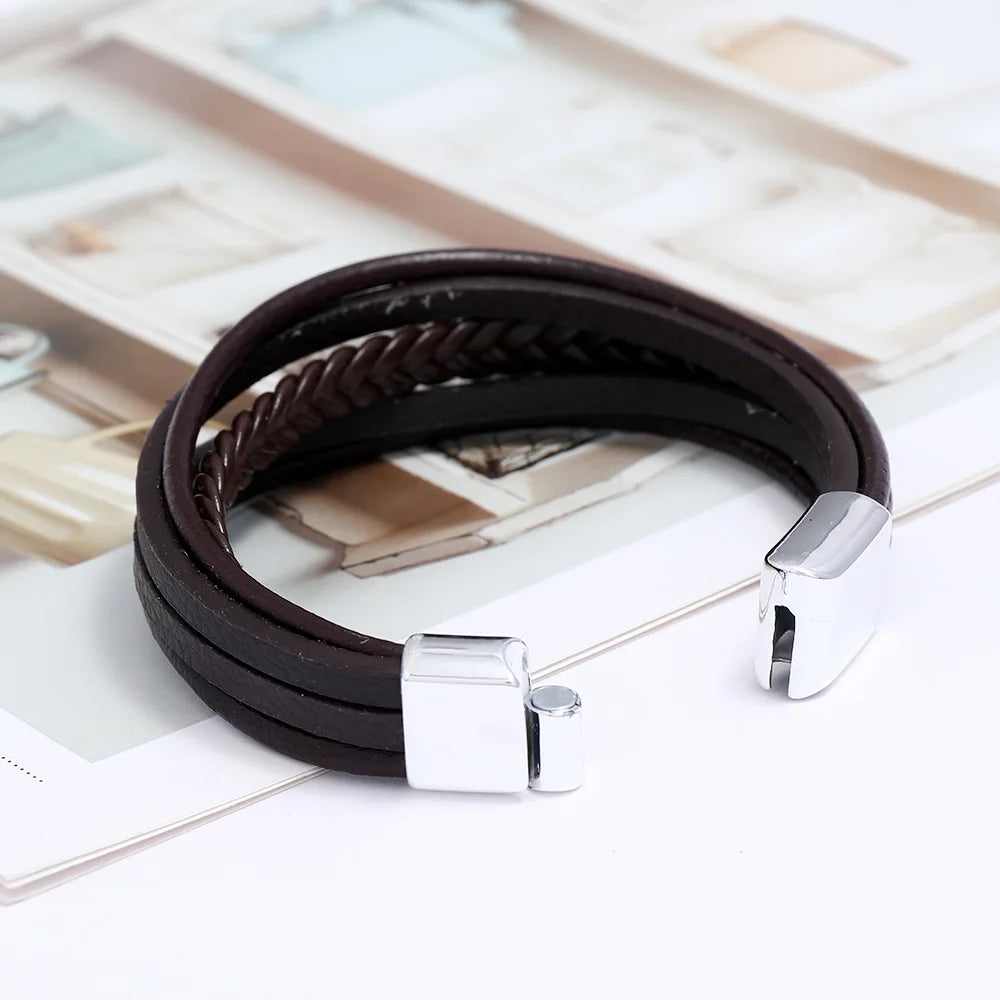 Genuine Leather Bracelet for Men Simple OL Style Man Bracelet Bangle Alloy Magnetic Clasp Wristband Hand Jewelry Bracelet Homme