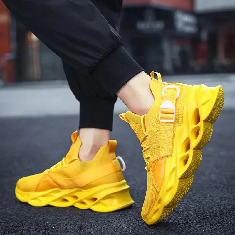 Hot Fashion Men Anti-slip Sports Shoes Shock-absorbing and Skid-resistant Sneakers Casual Custom Sneakers Shoes
