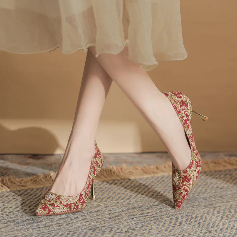 Rivet Stiletto Shoes Wedding Shoes Bridesmaid Wedding Shoes Women's New Shallow Mouth Women's High Heels Rhinestone Women