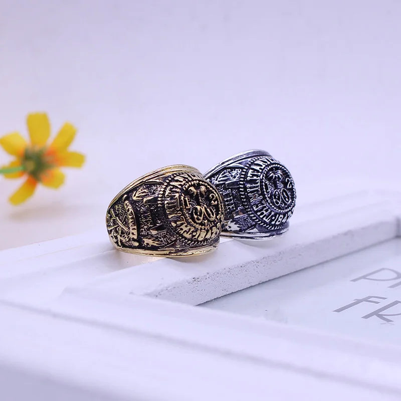 2020 Fashion Domineering Men's Ring Classic Movie Series Jewelry Retro Zinc Alloy Bronze Punk Engraved Metal Jewelry Gift