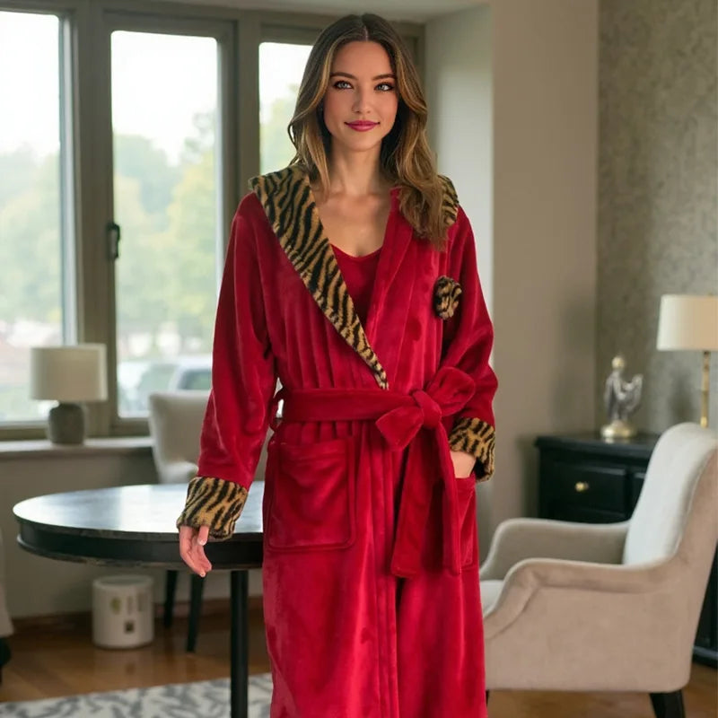 Free Shipping Bathing Robes for Women Elegant Sleepwear Flannel Christmas Five Piece Pajamas Set