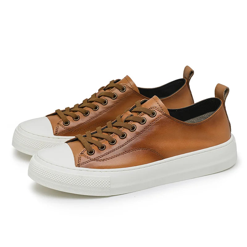New High Quality Flat Men Sneaker Shoes Leather Casual Genuine Lace-up Italy Design Fashion Sneaker 2025 Low Price Factory OEM
