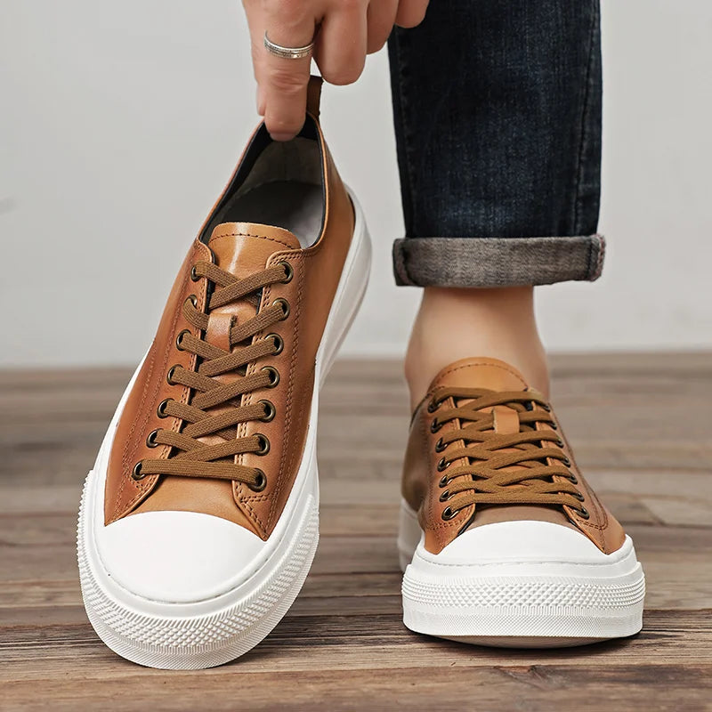 New High Quality Flat Men Sneaker Shoes Leather Casual Genuine Lace-up Italy Design Fashion Sneaker 2025 Low Price Factory OEM