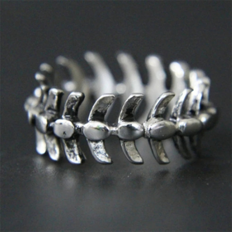 Fashion popular creative rock hip hop retro simple fish bone men and women universal ring birthday gift party jewelry wholesale