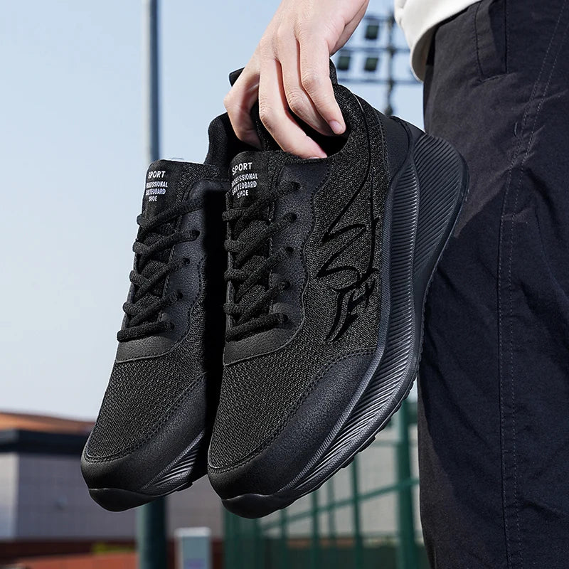 Wholesale Large Size Men's Fashion Running Shoes Breathable Mesh Upper Lightweight EVA Sole Soft Spring Summer Walking Style