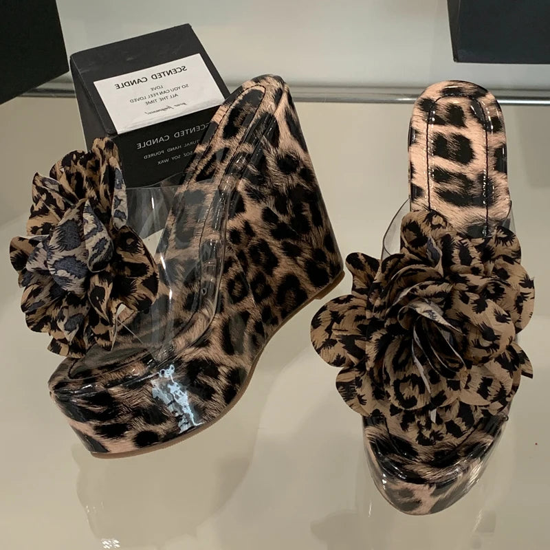 2025 High-quality Summer New Sexy Leopard Print Wedge Heel Women's Shoes Party Niche High-heeled Sandals