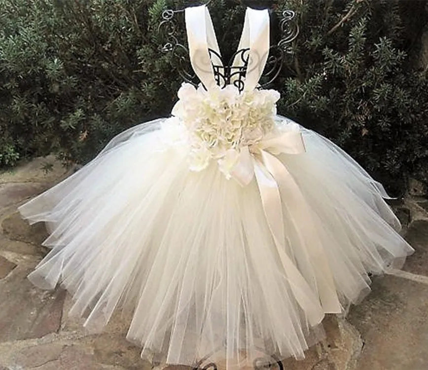 Girls White Tutu Dress Kids Tulle Dress with Red Petals Flower and Ribbon Bow Children Birthday Bridal Wedding Costume Dresses