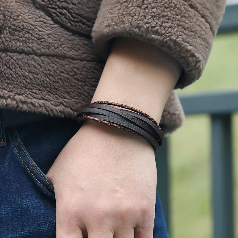 Genuine Leather Bracelet for Men Simple OL Style Man Bracelet Bangle Alloy Magnetic Clasp Wristband Hand Jewelry Bracelet Homme