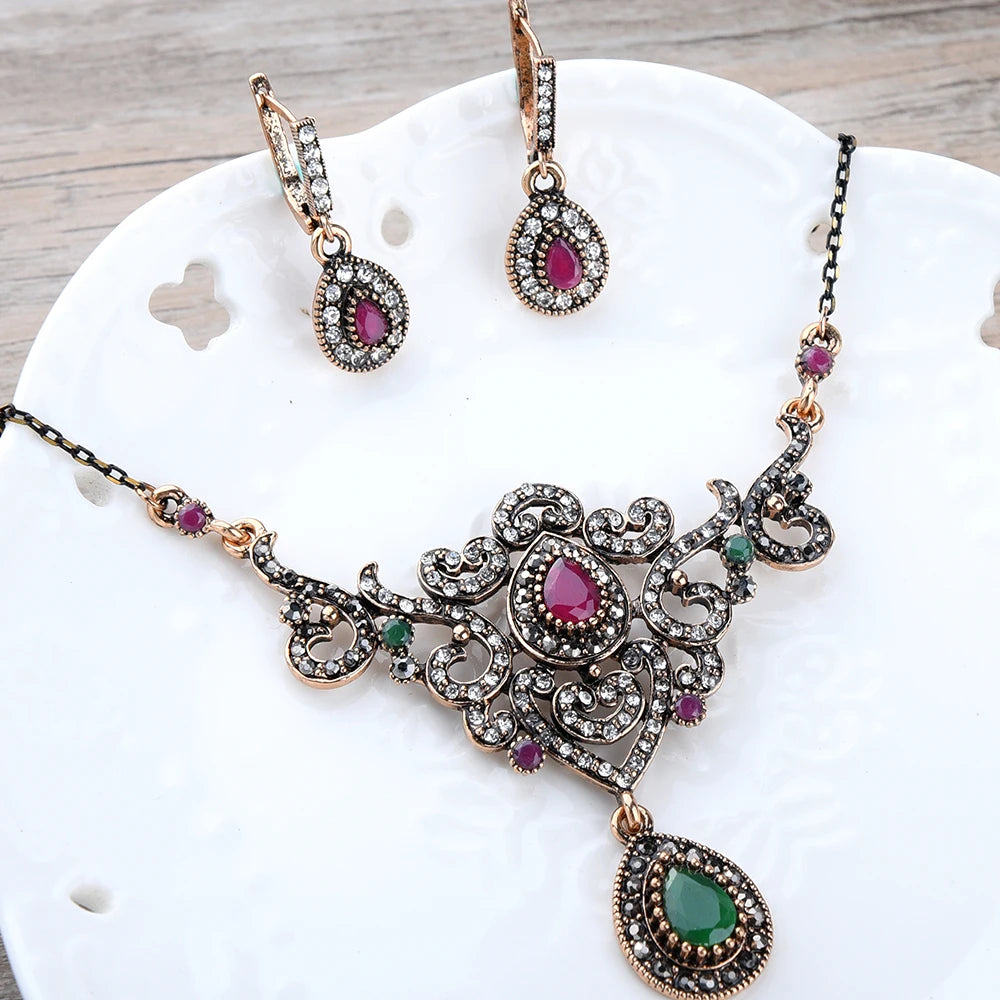Vintage Wedding Jewelry Sets for Women Bib Necklace Earring Set Collar Brides African Chain Choker Flower Ethnic Necklaces