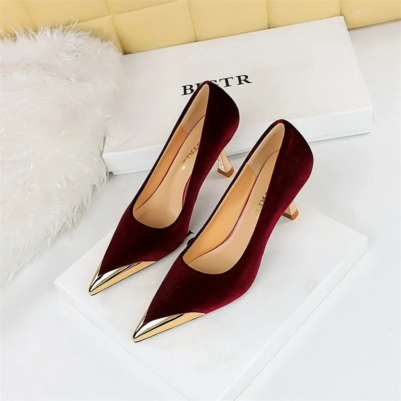 2023 Women's Fashion Kitten Heels New Metal Pointed Suede Party Shoes Slip-On Bridal for Summer