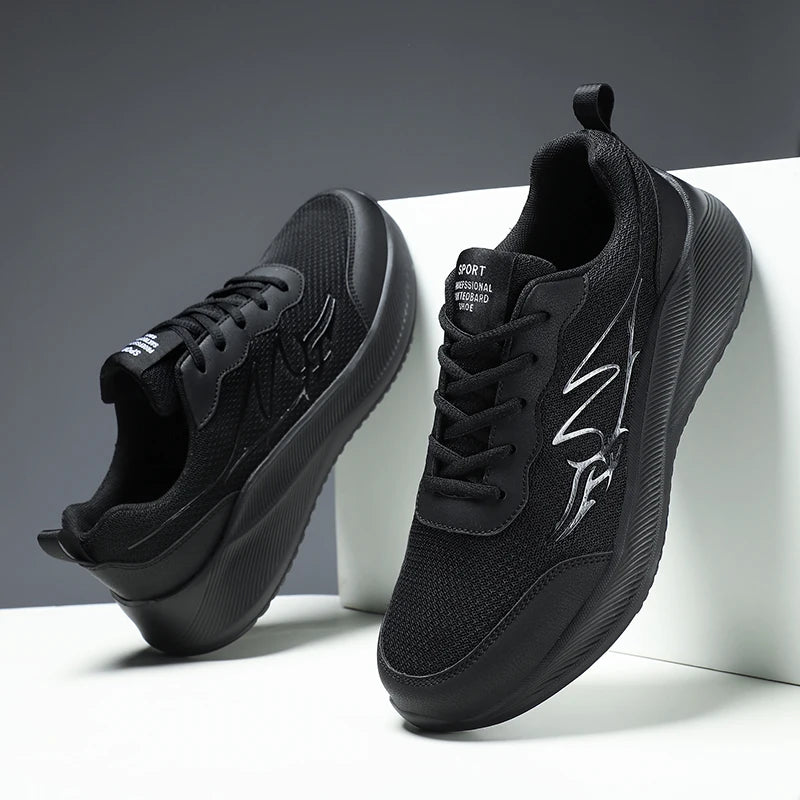 Wholesale Large Size Men's Fashion Running Shoes Breathable Mesh Upper Lightweight EVA Sole Soft Spring Summer Walking Style