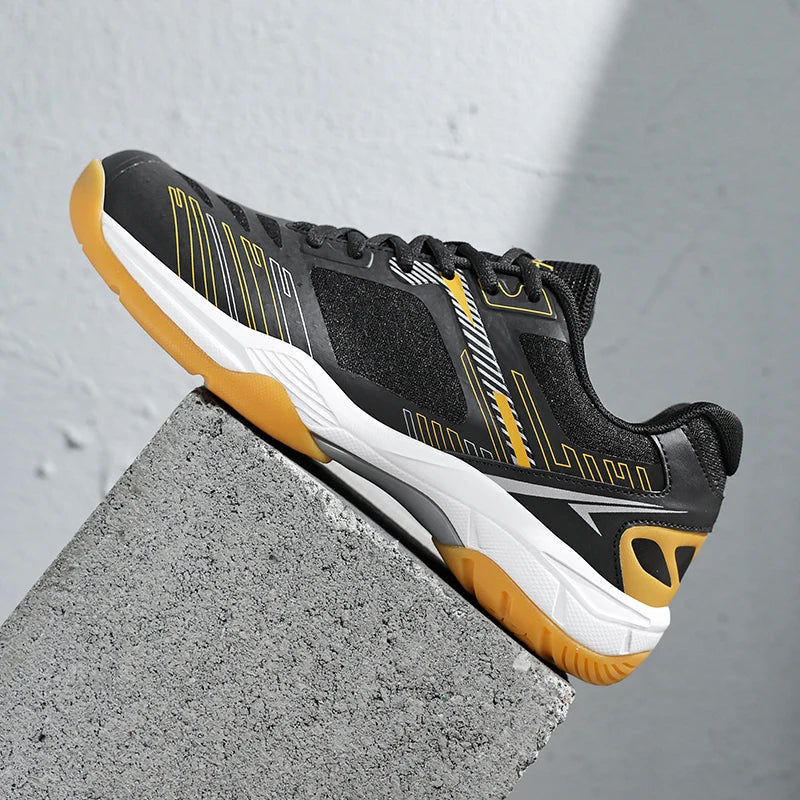 New Arrival Hard Sole Anti-slip Thick Wear-resistant Good Quality Unisex Lining Badminton Sports Shoes
