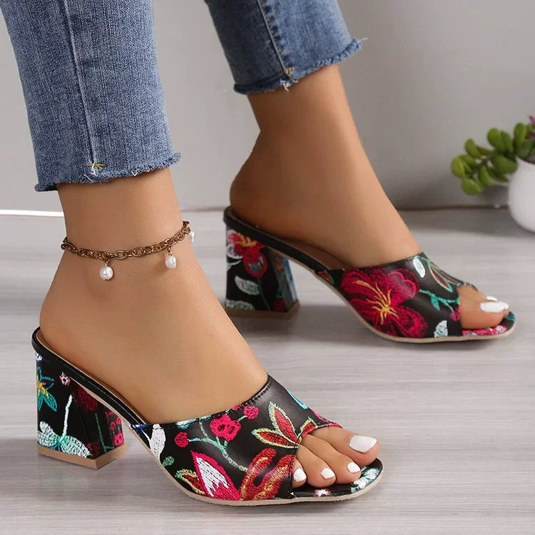 Big Size Thick Soled Sandals for Women's New Year High Heels Fish Mouth Women's  Soft Leather Height Increasing Sponge Shoes