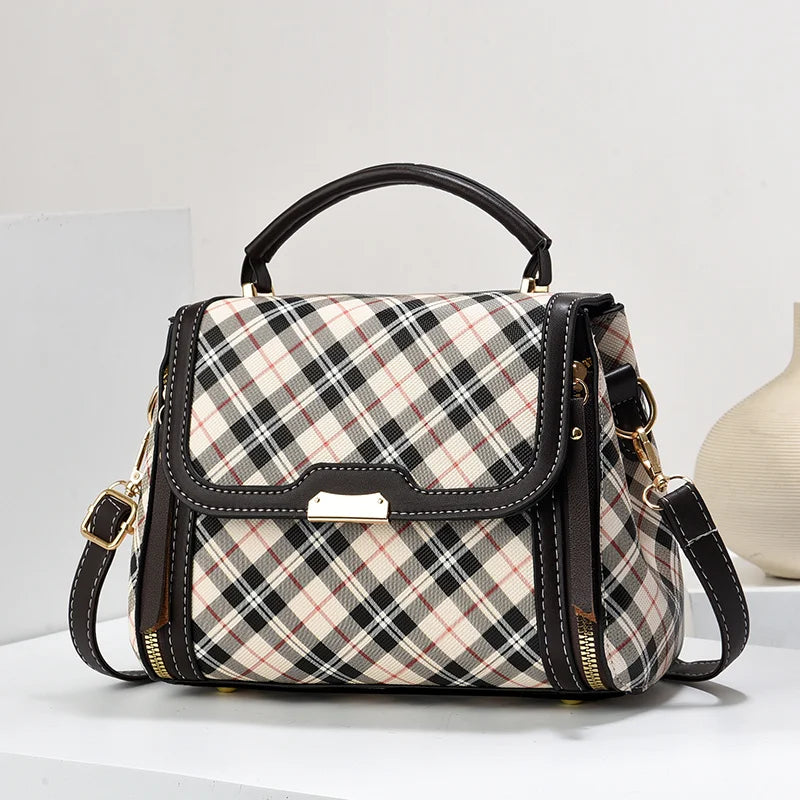 2024 New Contrast Color Small Bag Lingge Trendy Versatile One Shoulder Casual Crossbody Bag19907