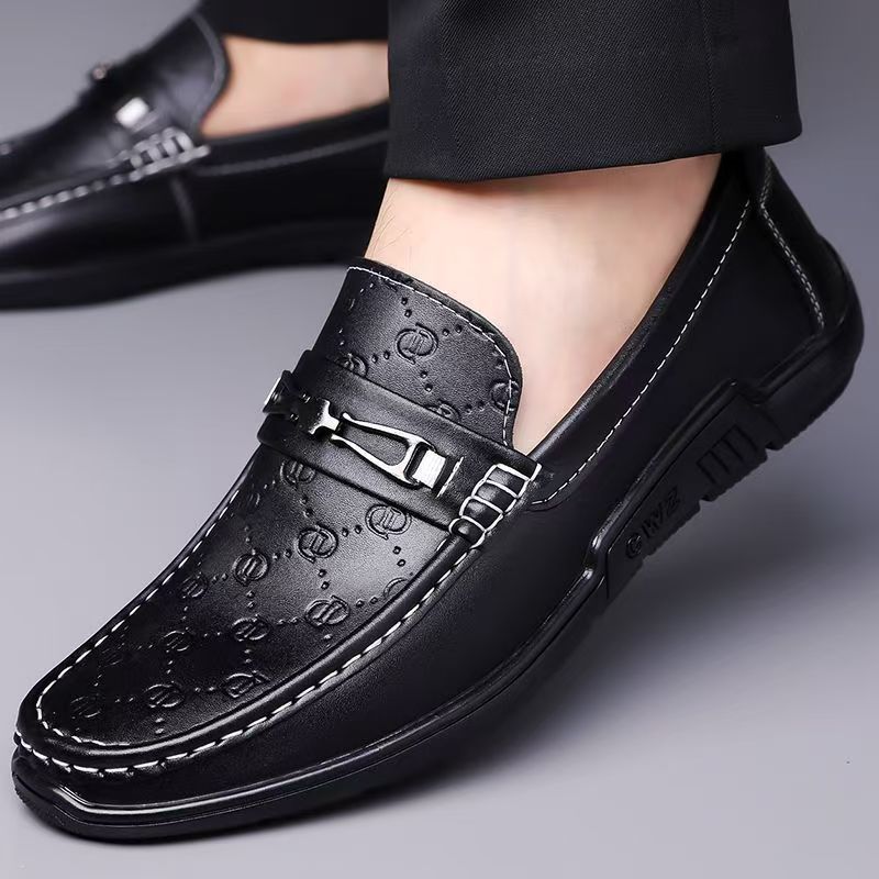 Men's Shoes 2025 New Summer Style Cowhide Loafers Men's Genuine Leather Versatile Casual Slip-On Shoes