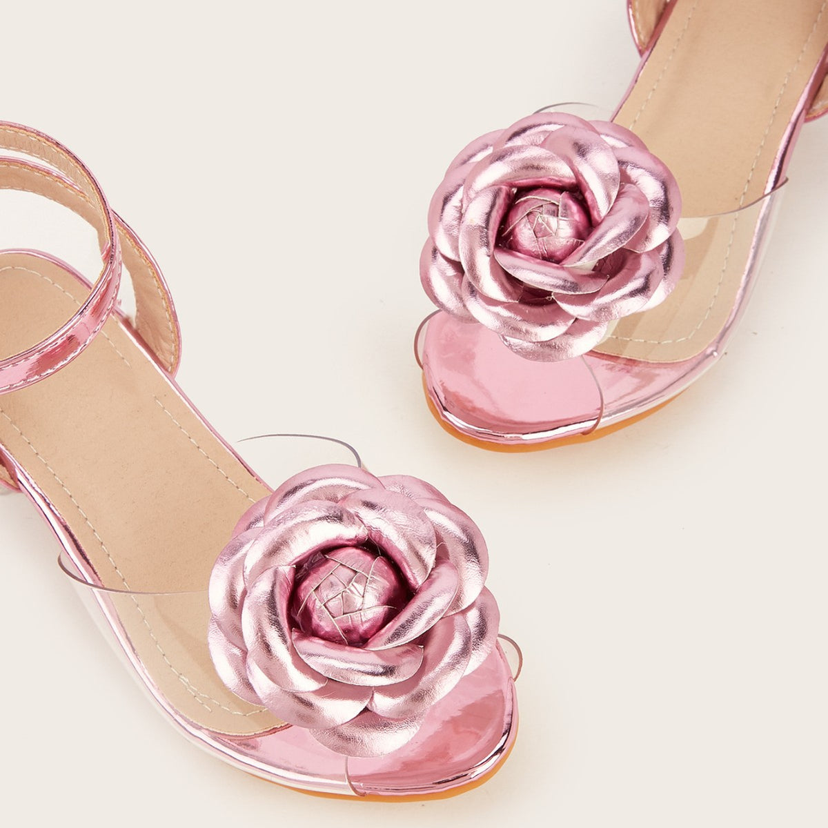 2026 Summer New Shoes for Girls: Princess High Heels with Crystal Heels, Fashionable Outdoor Sandals for Girls