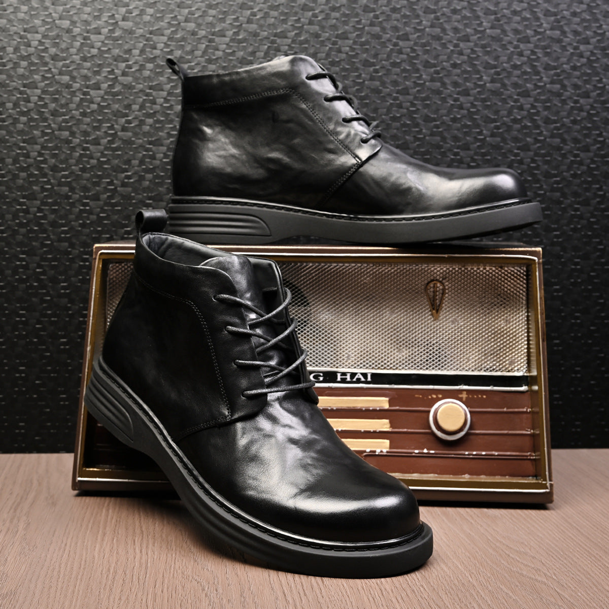 Platinum Wei Men's Martin Boots Autumn and Winter Genuine Leather Flat Mid-top Casual Boots Round Toe Lace-up Fashionable Soft Bottom Ankle Boots