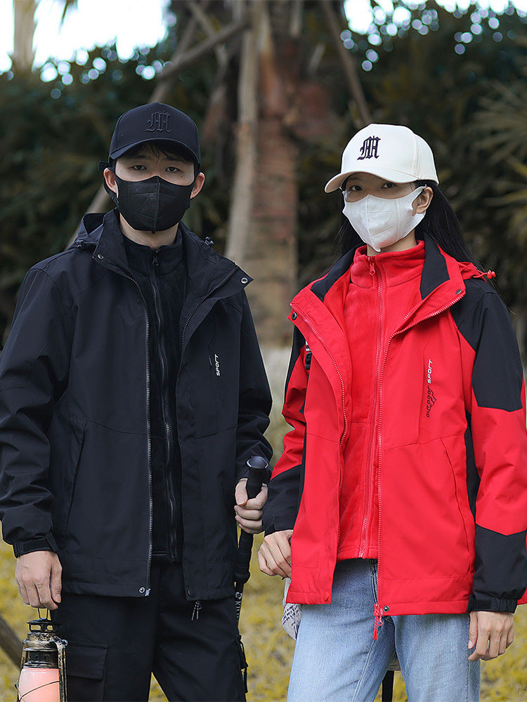 New Outdoor Couple Jacket Three-In-One Windproof and Waterproof Jacket with Removable Liner and Customizable Jacket