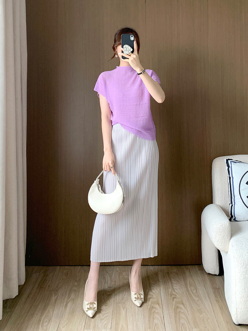 Short-sleeved T-shirt Women's Summer New Clothes All-match High-grade Western-style Small Shirt Unique Chic Pleated Top Thin Women