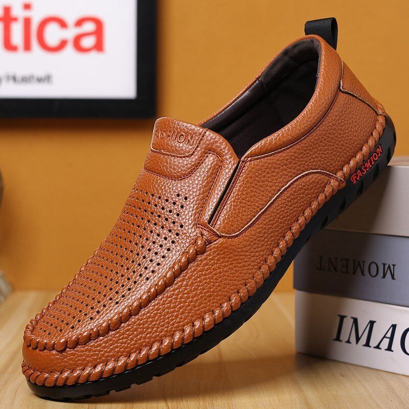 Men's Shoes Summer New Casual Leather Shoes Men's Genuine Leather Top Layer Cowhide Loafers Driving Doudou Shoes Set Feet