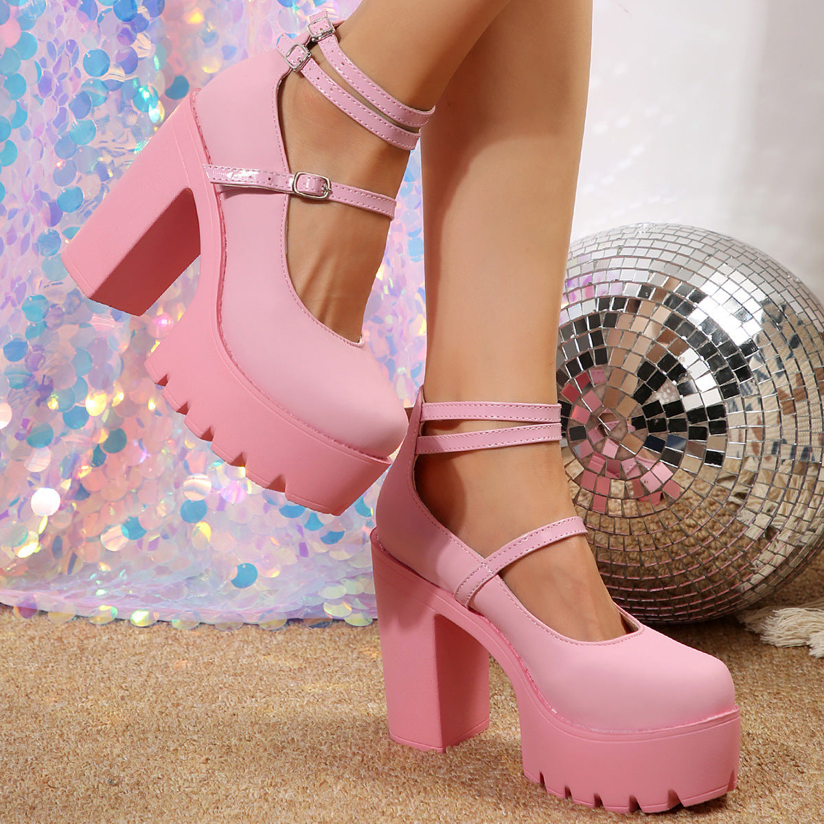 2025 New Autumn and Winter Women's Large Size Flats High Heels Thick Heels Waterproof Platform Pure Color Buckle European and American Style 35-43 Sizes