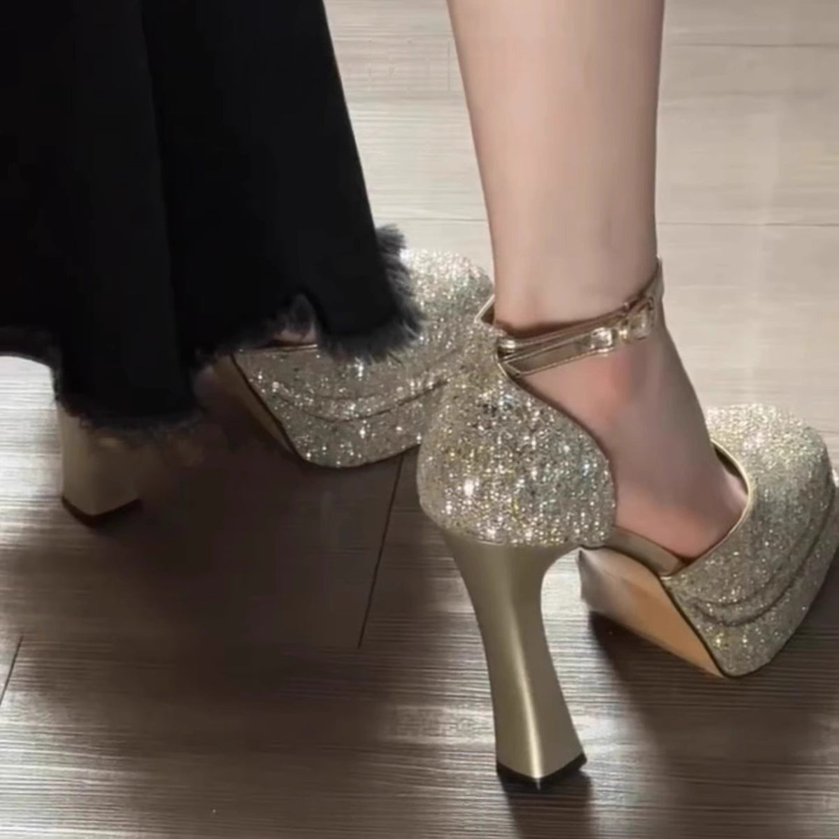 2025 New Super High Heel Waterproof Platform Sequin Sandals girls Ankle Strap Thick Heel Thick Sole Catwalk Performance Shoes Wedding Shoes