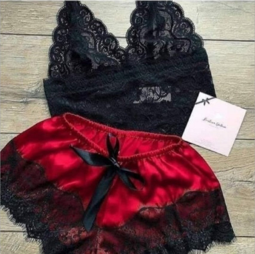 Summer Women's Silk Sling Princess Pajamas Sexy Temptation Two-piece Underwear Nightwear Home Clothes