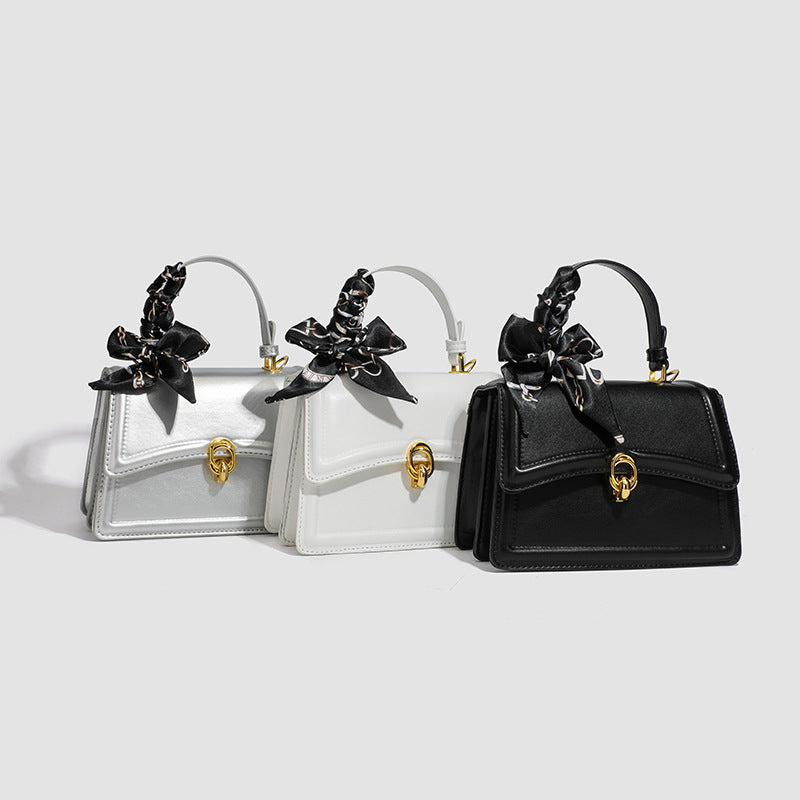 High-End Stylish Small Handbag for Women 2026 New Model Handbag Versatile Trendy Crossbody Bag