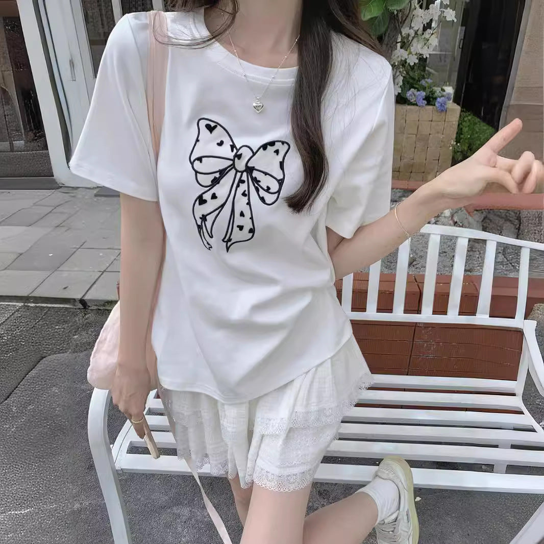 Age-Reducing Sweet Bow Patch Short-Sleeve T-Shirt for Women 2026 New Popular Style Loose Slimming Base Top Ins Trend
