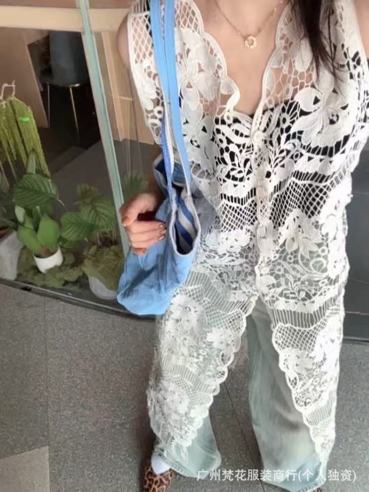 2025 Hollow Blouse Knitted Sling dress Women's Summer Loose Overlay Blouse Seaside Vacation Sleeveless Vacation Skirt