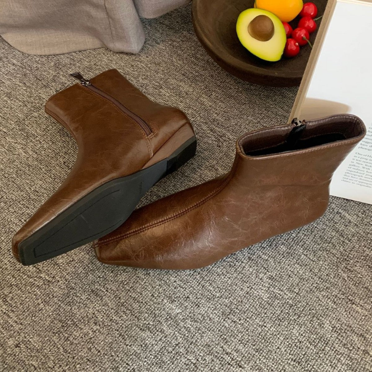Soft-Soled Elegant Low-Heeled Slim Boots for Women 2025 Autumn and Winter New Fashion Versatile Side Zipper Short Boots for Women Fashion Trend