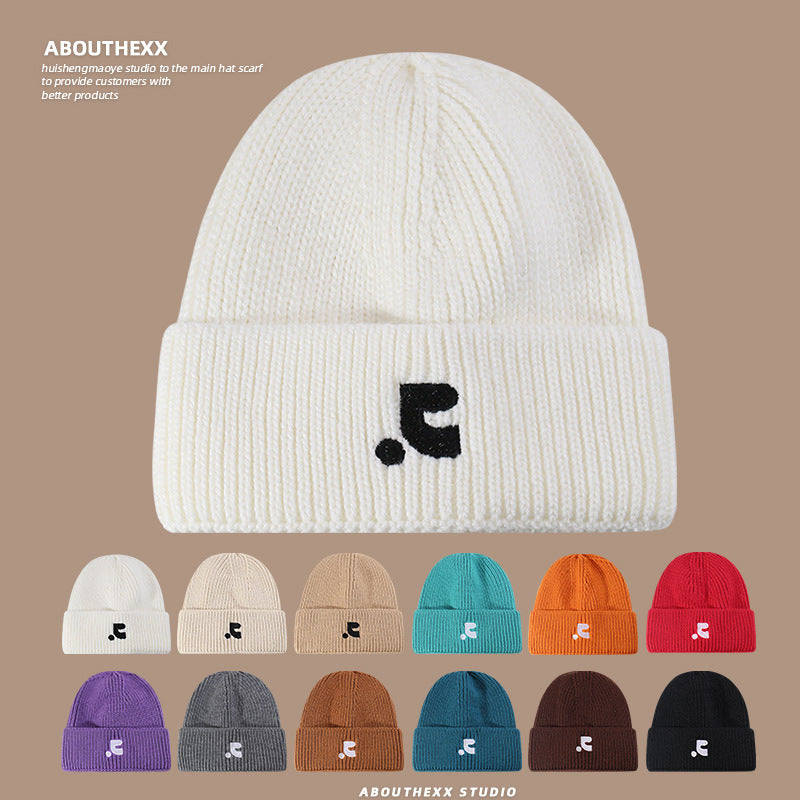 Autumn and Winter Warm Hats for Female Celebrities, Same Style Letter Knitted Hats for Students and Couples, Pullover Cold Hats, Wholesale Woolen Hats for Men