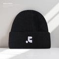 Autumn and Winter Warm Hats for Female Celebrities, Same Style Letter Knitted Hats for Students and Couples, Pullover Cold Hats, Wholesale Woolen Hats for Men