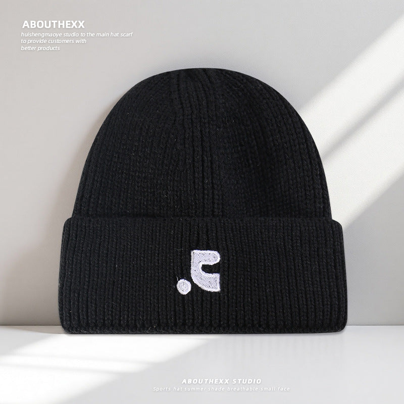 Autumn and Winter Warm Hats for Female Celebrities, Same Style Letter Knitted Hats for Students and Couples, Pullover Cold Hats, Wholesale Woolen Hats for Men