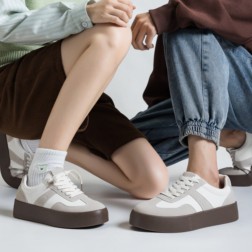 Trendy New Thick-Soled Casual Sports Shoes for Men and Women, Suitable for Students, Versatile White Sneakers for Men F8862