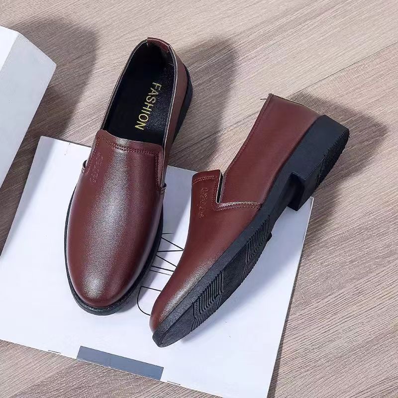 [Real Soft Leather] New Fashionable and Versatile Formal Leather Shoes for Dad, Men's Leather Shoes, Business Work Security Shoes