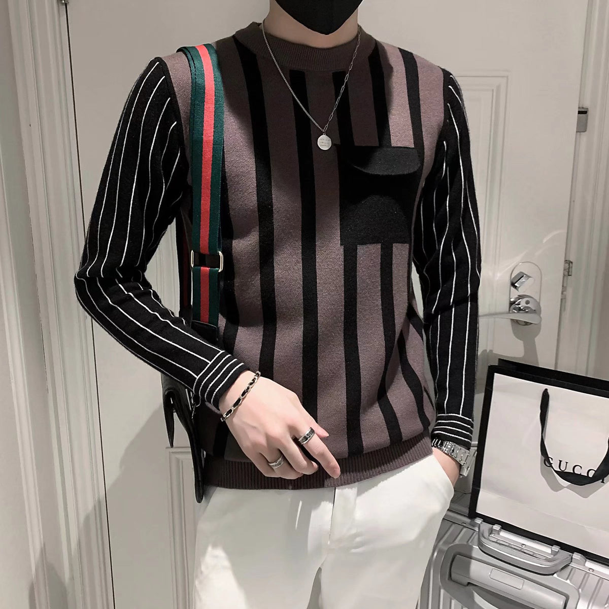 Fake two-piece sweater all-match casual Pu handsome sweater men's striped slim fit 2023 niche new sweater fashion