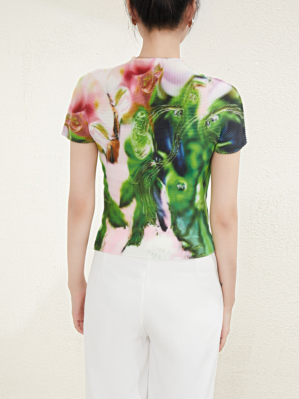 Miyake Design-Inspired Printed T-Shirt, New Fashion Print, Elegant and Slimming, Versatile, High-End Thin Pleated Top for Women