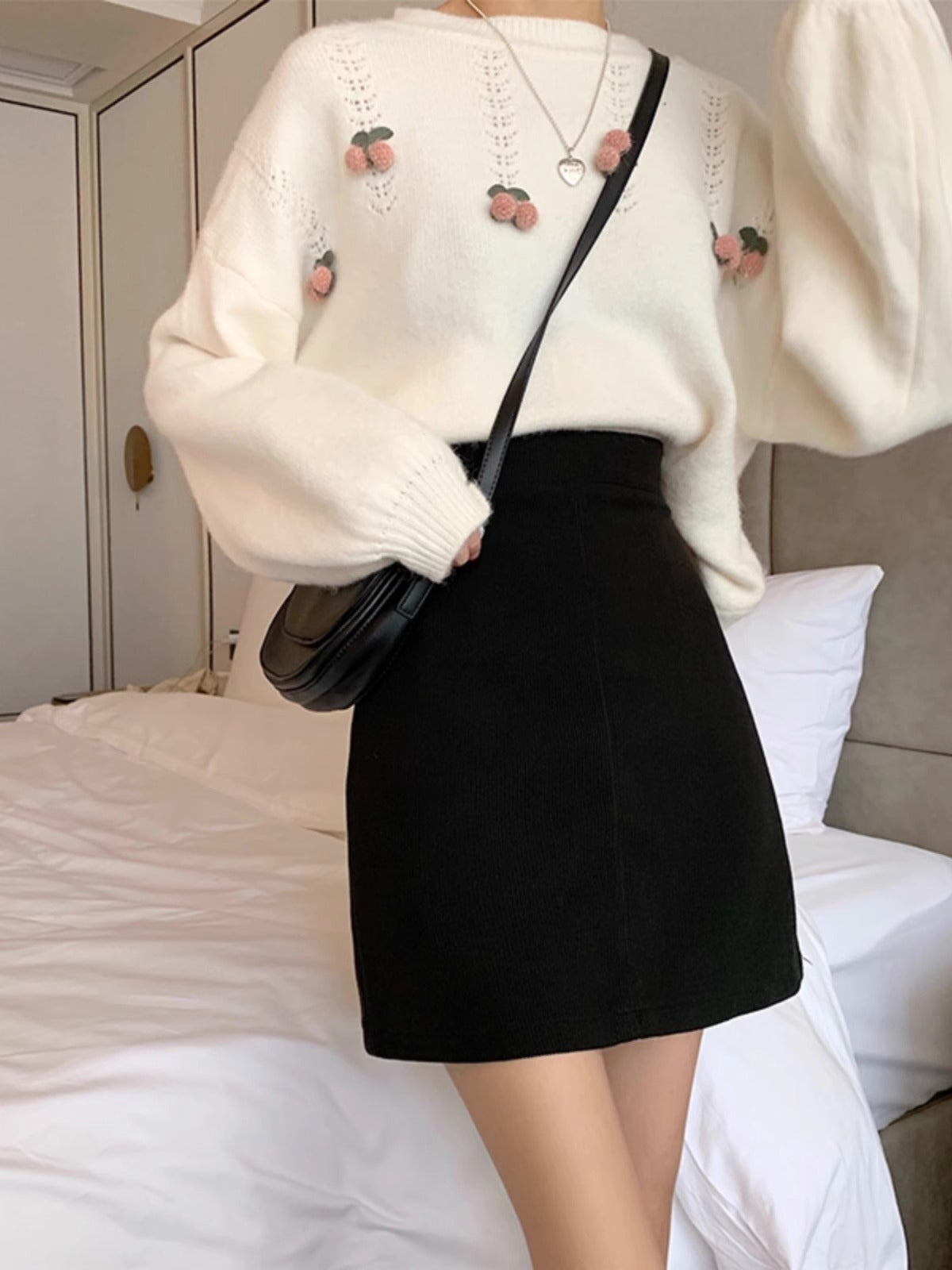 New Autumn and Winter Skirts for Women, Corduroy Skirts, Small High-Waist Slimming Look Korean Style A-Line Hip Skirts