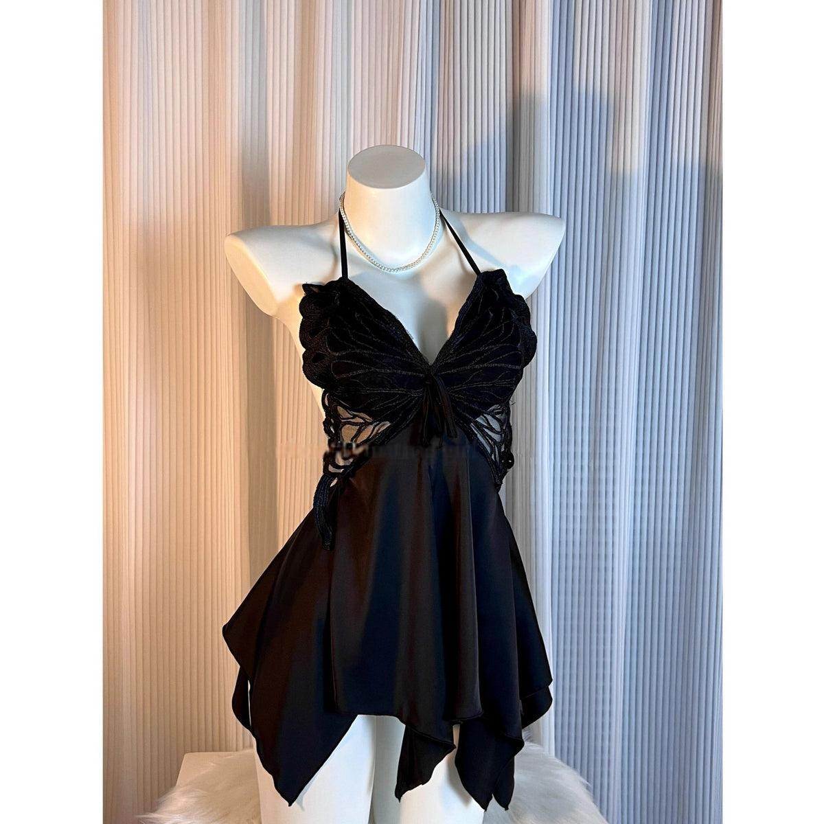 Sexy Pajamas Women's Ice Silk Sling Butterfly Lace Belt Chest Pad Pure Desire High-end Style Dating Battle Gown Nightgown Women's Summer